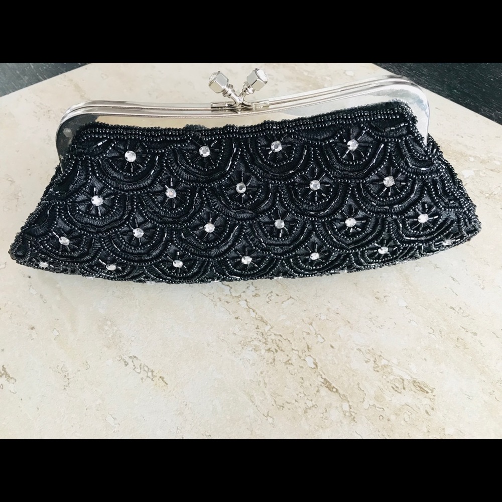 Glamour Clutch